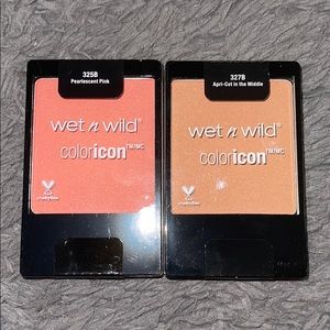 WET N WILD BLUSHES - NEVER OPENED!!
